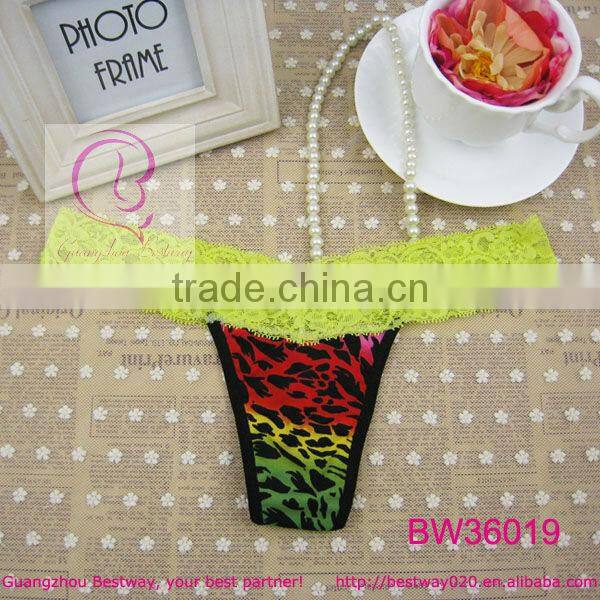 Super fashion thongs fancy leopard printed thongs
