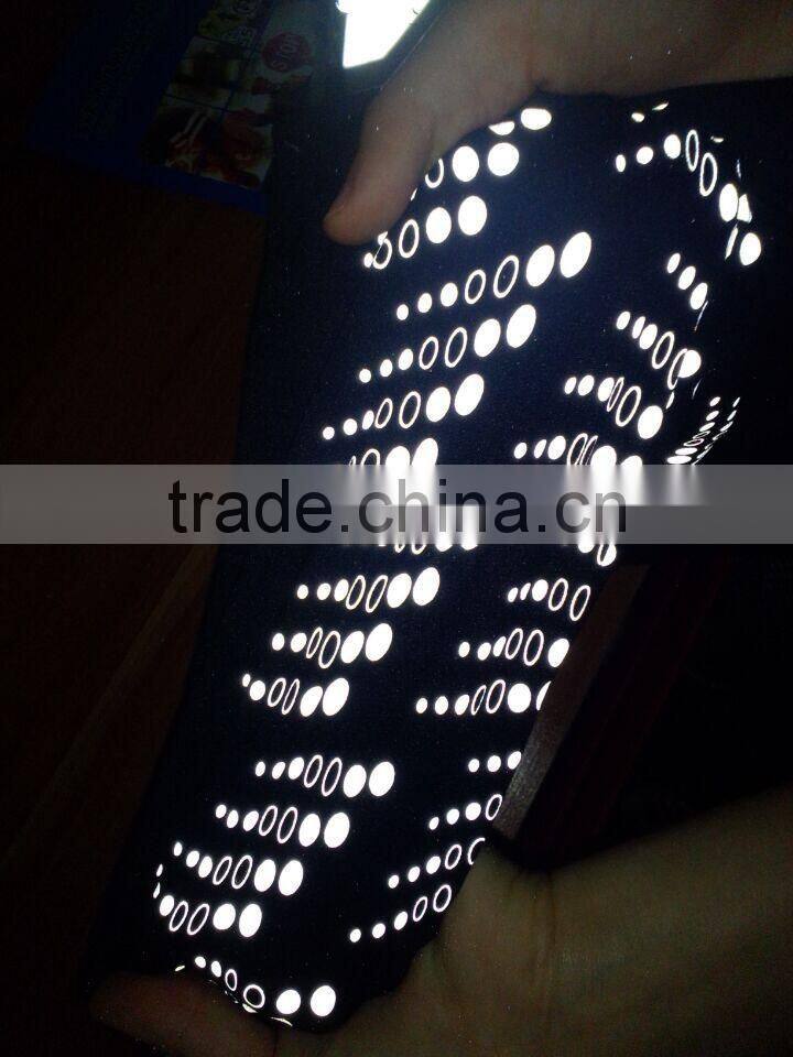 China supplier 3m glow in the dark screen print reflective transfer film for garments and shoes logos