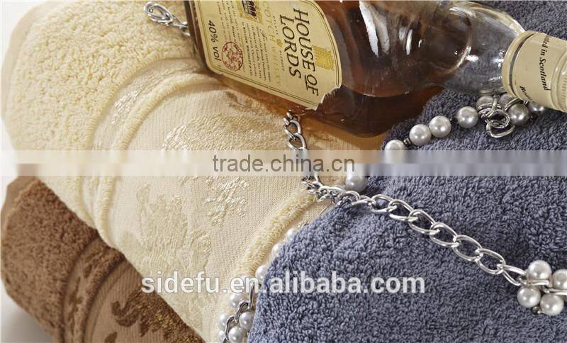 Superior Durability Wholesale 100% Cotton Dyed Jacquard Hand Towel