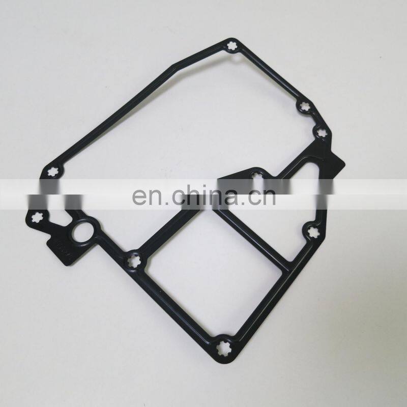 4990276 Diesel engine ISF3.8 spare parts oil cooler housing gasket