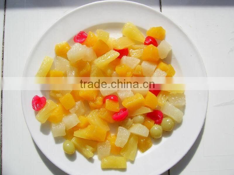 fruit cocktail in tins with high quality