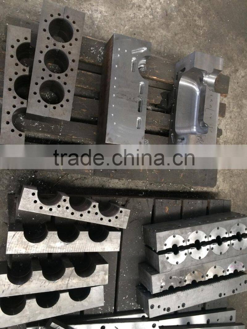 automatic blow mould 3 cavity / deflashing blow mold for hdpe detergent bottle
