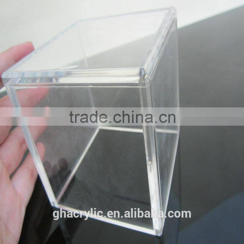 Smooth and high transparent acrylic square box