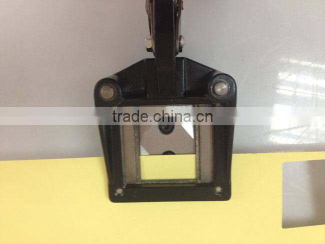 Hand Held ID Card License Photo Picture Punch Cutter