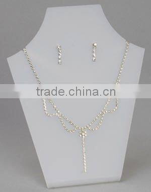 acrylic necklace holder