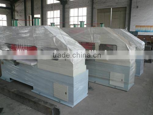 MQ2700 Hydraulic precision veneer guillotine