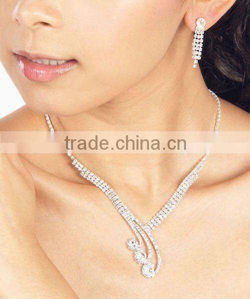 Bridal Crystal Rhinestone Necklace Earrings Set CS1068