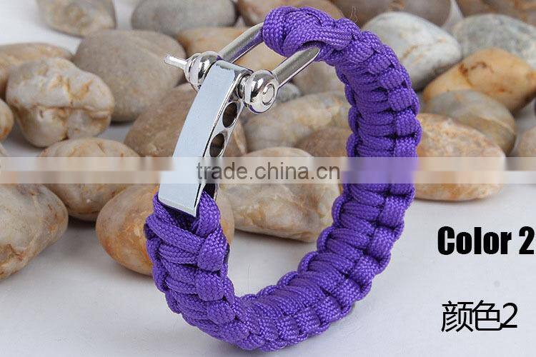 2015 new arrival paracord survival bracelet,high quality paracord bangle/bracelet