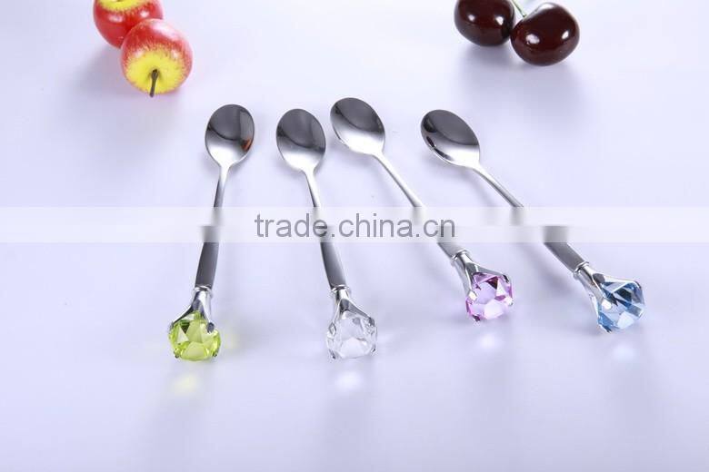 elegant design cutlery holder polyresin cutlery kid fork spoon set