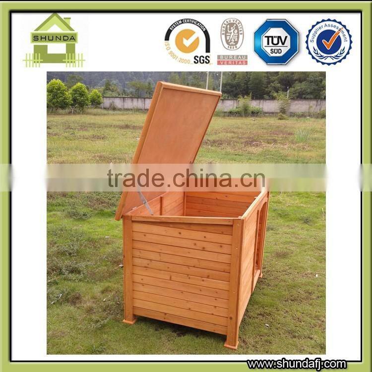 SDD07 Good quality Flat roof Fir wood dog houses