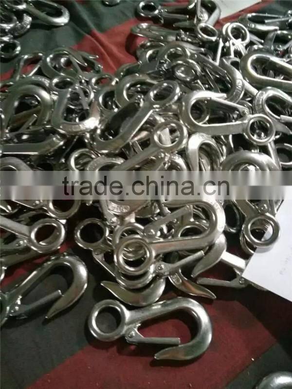 Stainless ss304 cargo lifting hanging self lock Hook sus316/304 with latch
