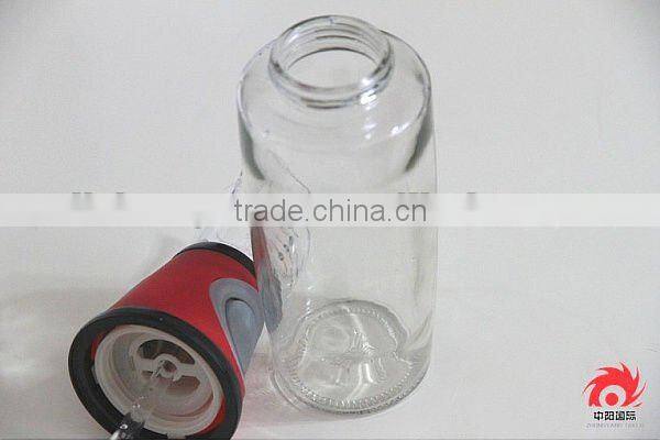 wholesale plastic Volume control small portable Kitchen glass oiler