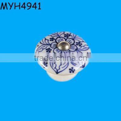 Beautiful flower shaped ceramic door knob