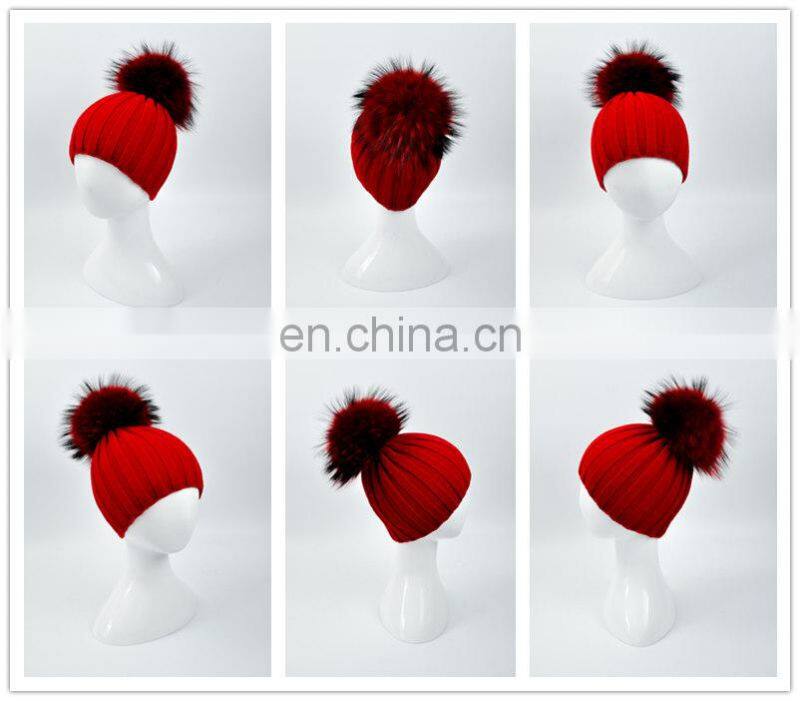 Wholesale New Fashion Hat with Raccoon Fur Ball Hand Knitted Baby Hat