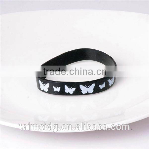 Hot selling debossed ink filled band