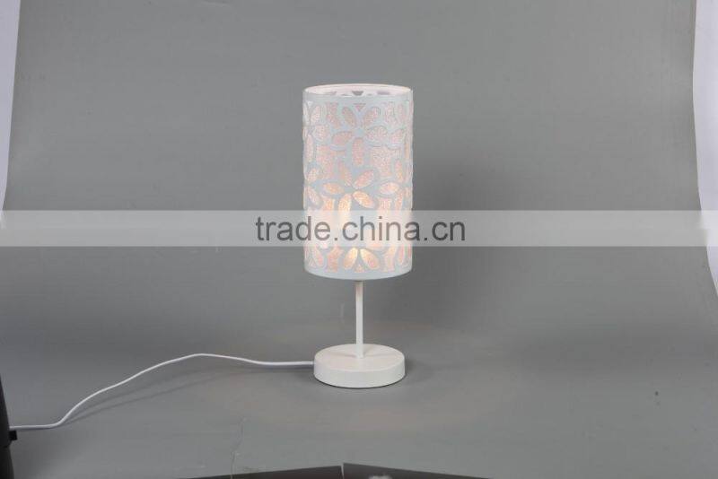 Chinese American Style Modern Desk Light White Table Lamp For Restaurant Or Hotel RT6006