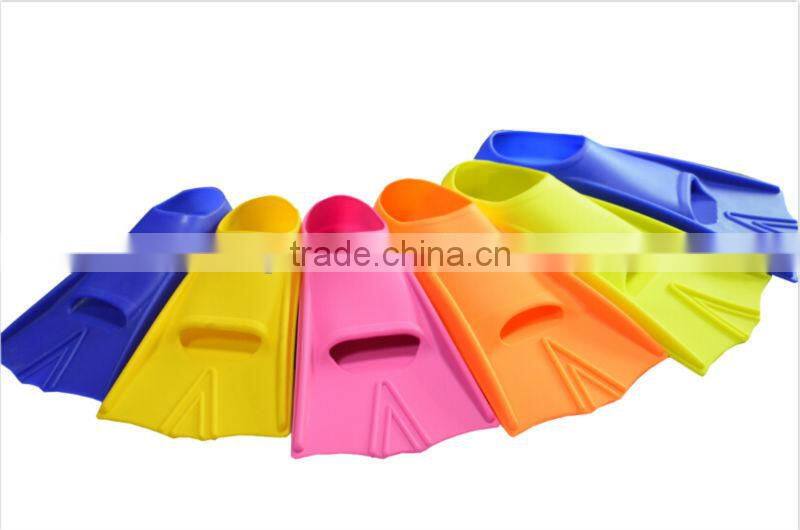 Wholesale professional new design swimming fins
