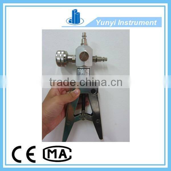 Pneumatic hand pressure calibrator