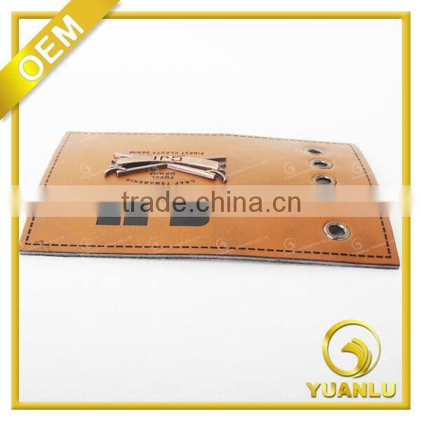 Printed Faux Leather Label Jeans With Metal Logo YL-212