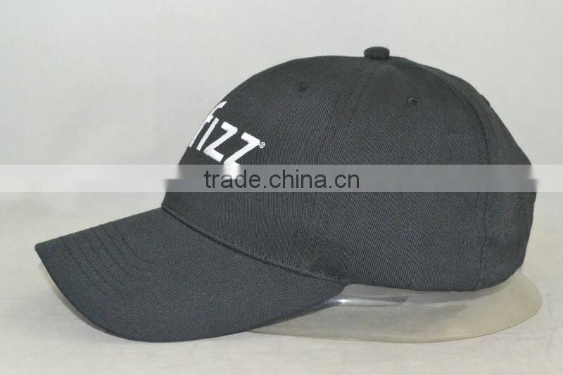 Professional custom 6 panel / 100% cotton/black/white embroidery trademark/baseball cap