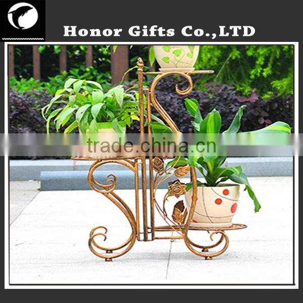 Elegant Arch Design Garden Planter Shelf