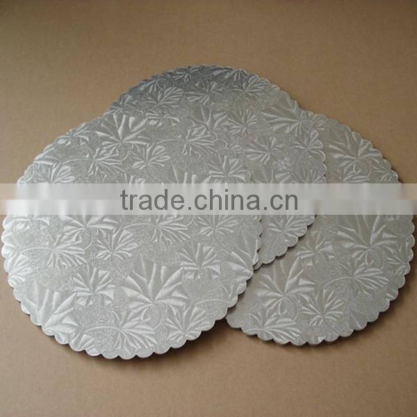 Glossy Ivory board cake pads/cake circles