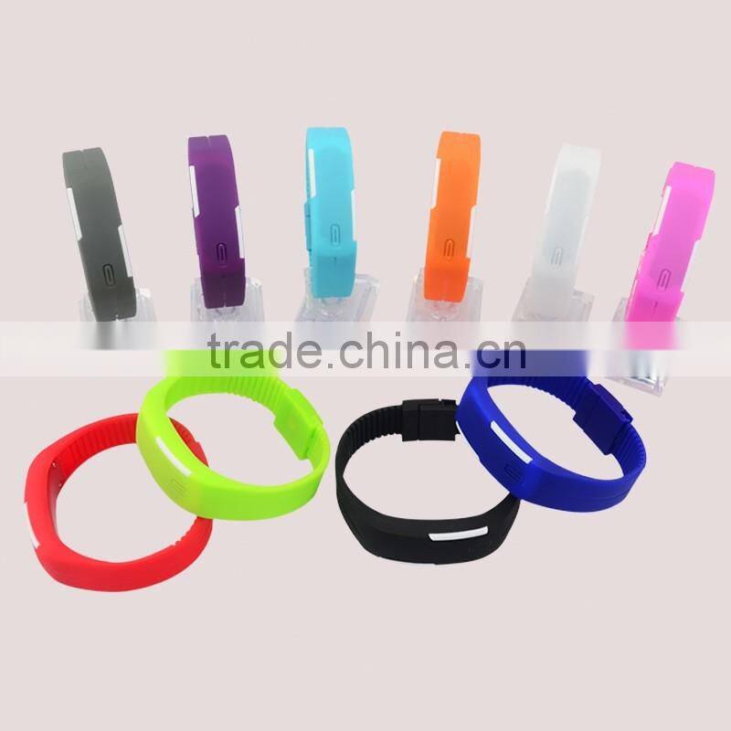 2016 New Fashion Silicone Touch Screen LED Bracelet Digital Wrist Watch For Promotion