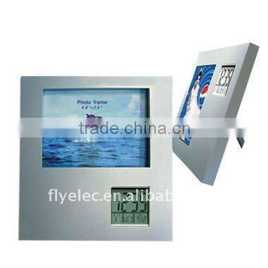 LCD clock with photo frame