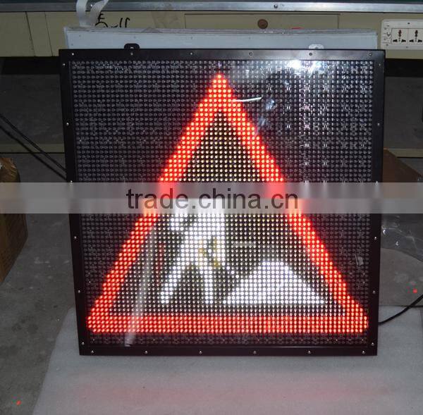 Solar power LED Traffic Sign