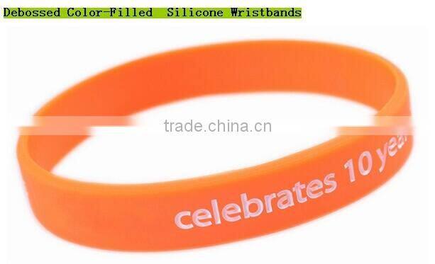 custom promotional swirl charm silicone wristband rubber band