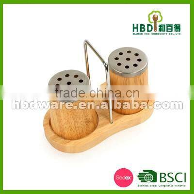 2 pcs wooden spice shaker set