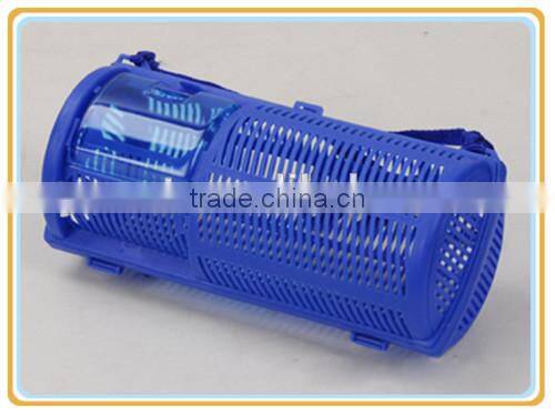 New design colorful plastic insect cage handle plastic box for children carrying