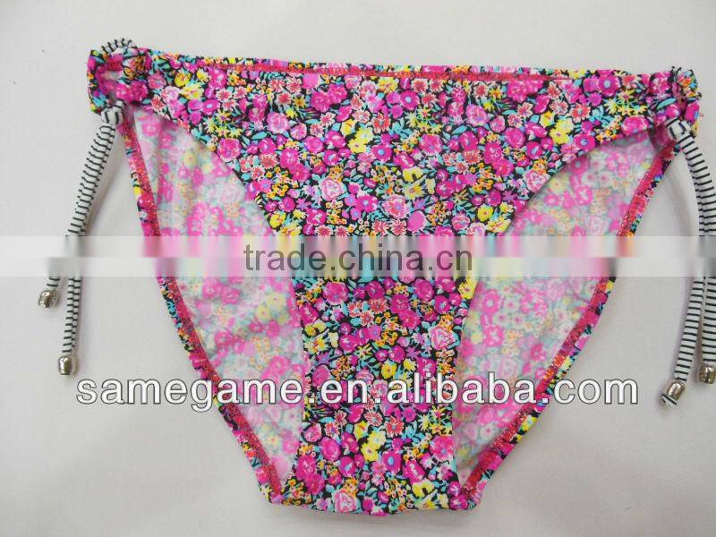 2014 printed girls bikini swimwear