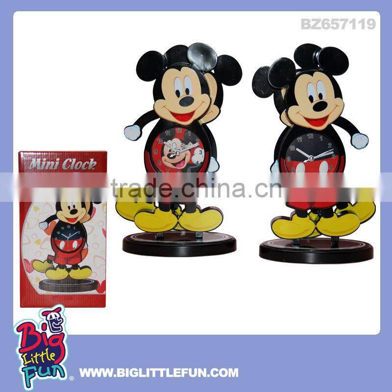 Swing wall clock children