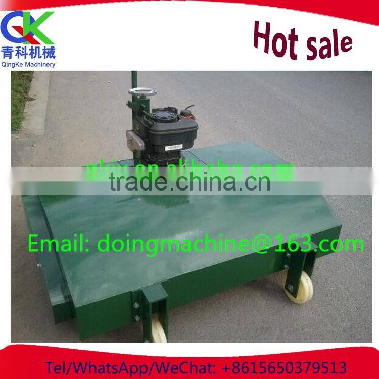 gasoline comb grass machine used for football field