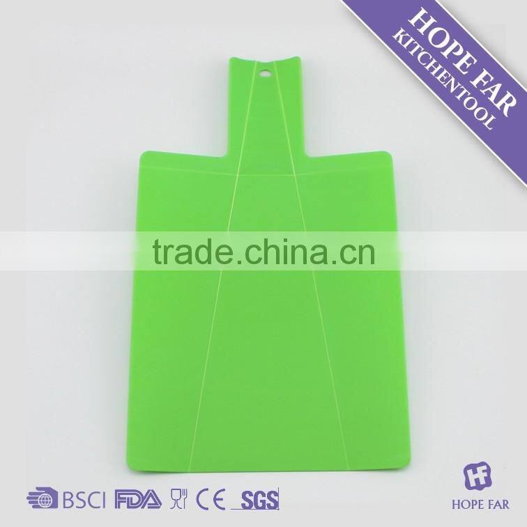 0600062 New designed green color foldable plastic cutting board