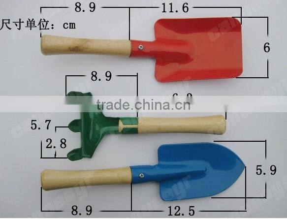 Different Color Children Garden Tools With Color Card