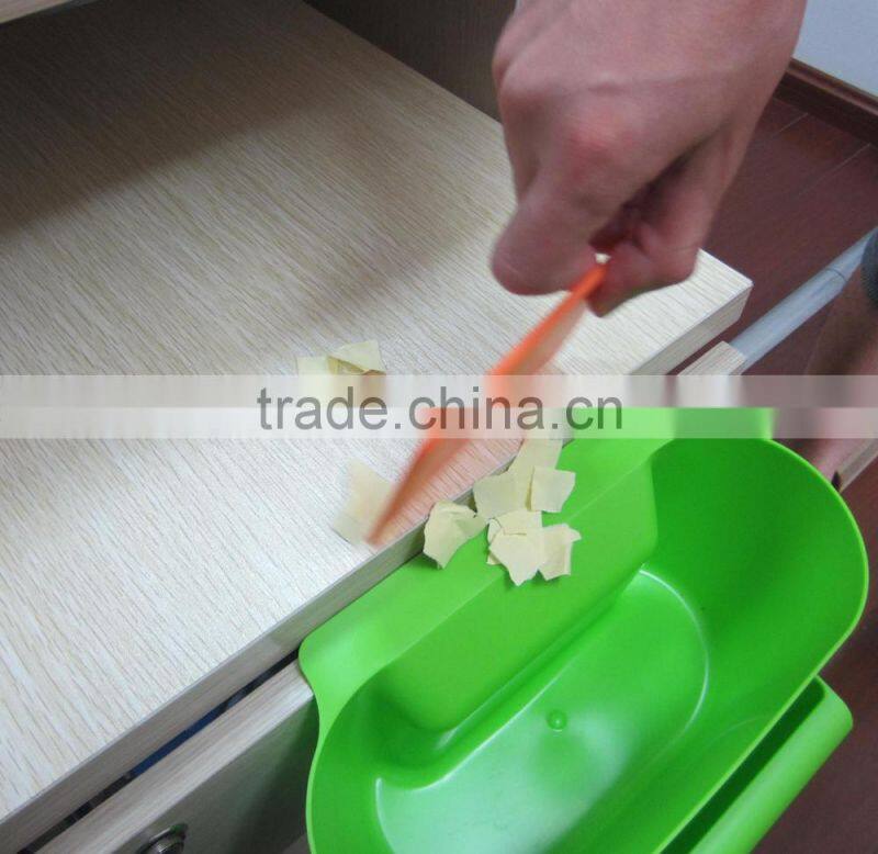 Portable Mini Kitchen Hanging Plastic Garbage Box