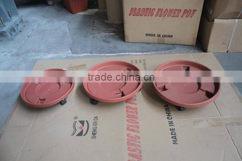 plastic terracotta clay saucers with wheels