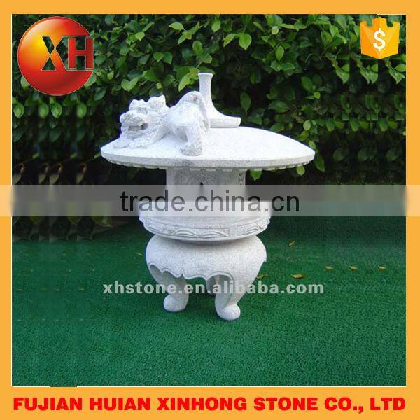 Mini garden lantern holder for wedding favors