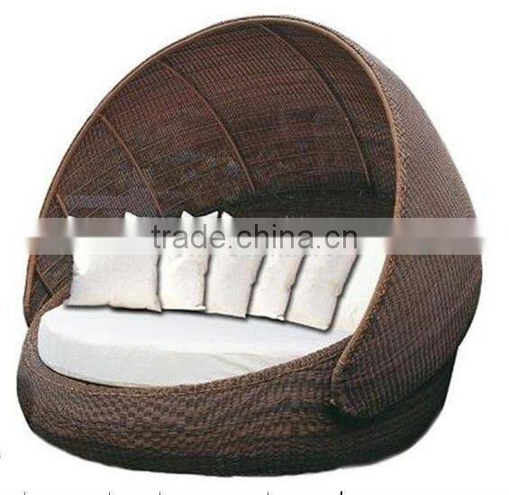 Outdoor wicker furniture garden sunbed rattan round bed