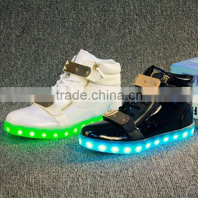 2016low MOQ with app controlled bluetooth twin lamp dance ODM led light up shoes