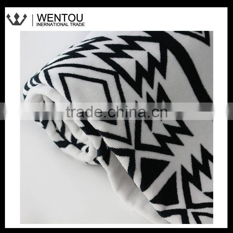 Unique Geometric Pattern Cotton Bath Towel