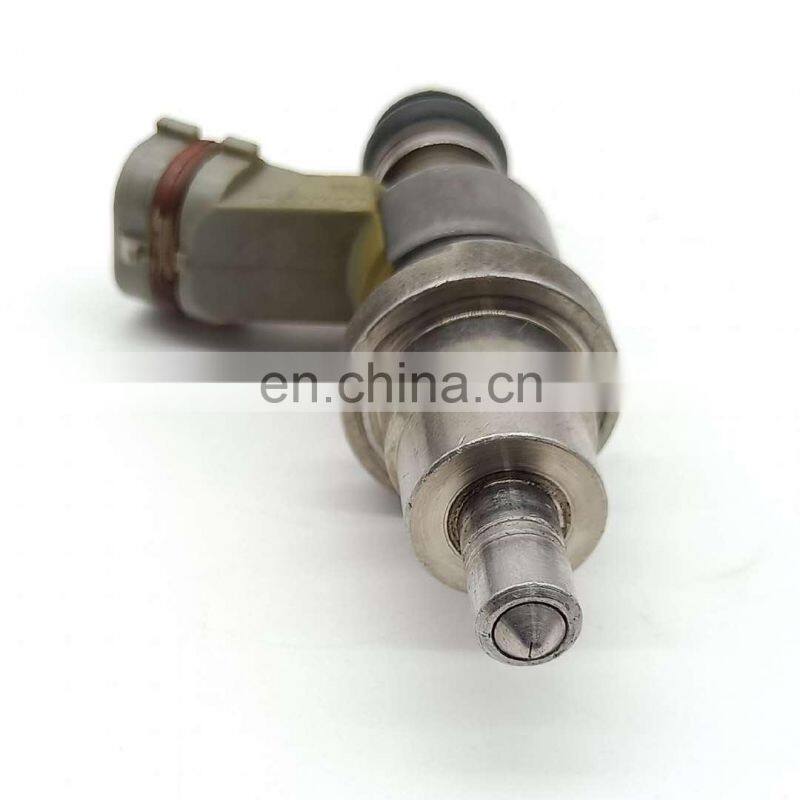 Fuel Injector 23209-46131 23250-46131 for Toyota Crown 1JZ