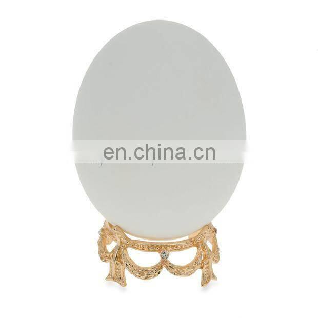 white color egg stand