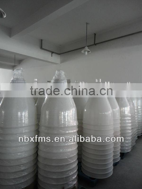 pig feeder dispenser 70L