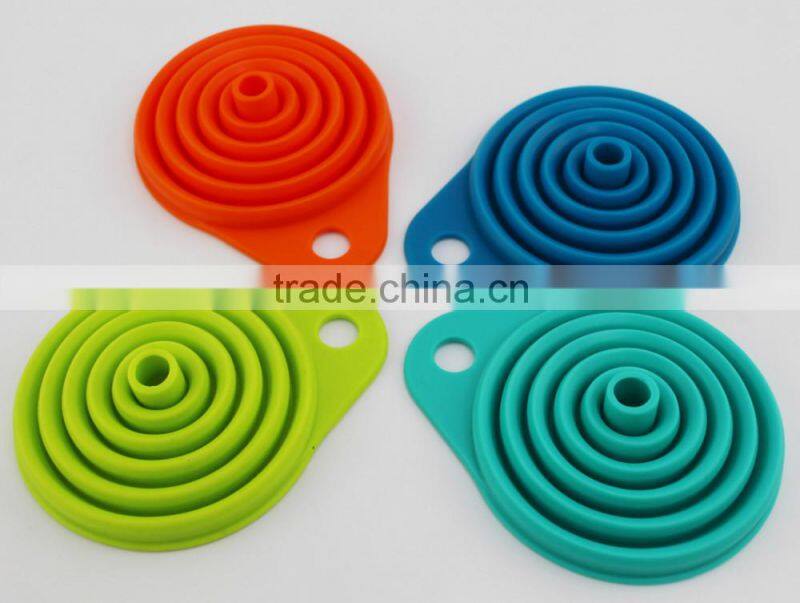 Awesome Collapsible Silicone Hopper Funnel