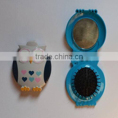 Plastic animal Panda/Owl-shaped shaped folding mirror and comb