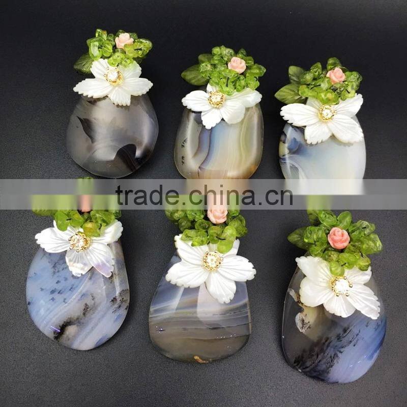Wedding invitation synthetic coral cheap jasper bulk brooch, coral and amber beads crystal korean pin brooch