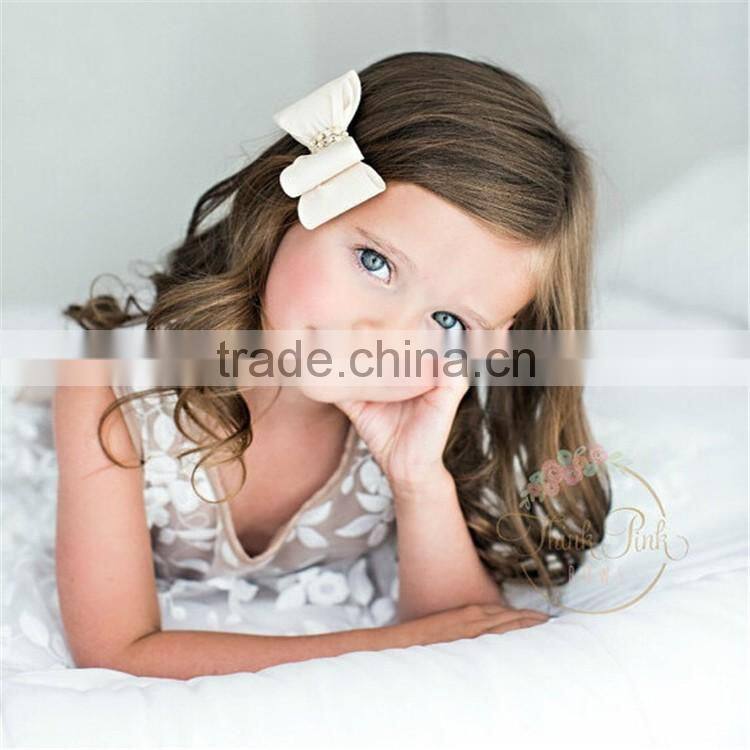 Hot selling fashion elegant shiny glitter crystal center teenage hair bows - 7cm big rhinestone center bowknots wholesale